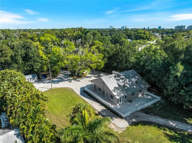 $600,000 | 1313 Driftwood Drive, North Fort Myers, FL 33903