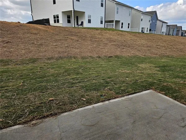 $1,745 | 256 Dupont Drive, Cartersville, GA 30121