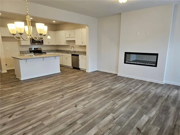 $1,745 | 256 Dupont Drive, Cartersville, GA 30121