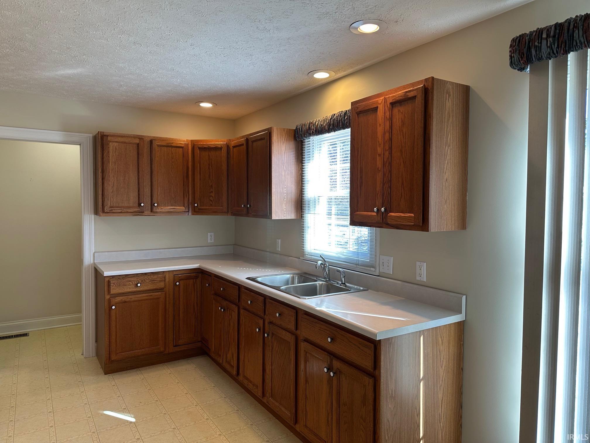 1235 Bittersweet Lane Rochester, IN 46975 - Photo 11 of 22 Gallery Image 11