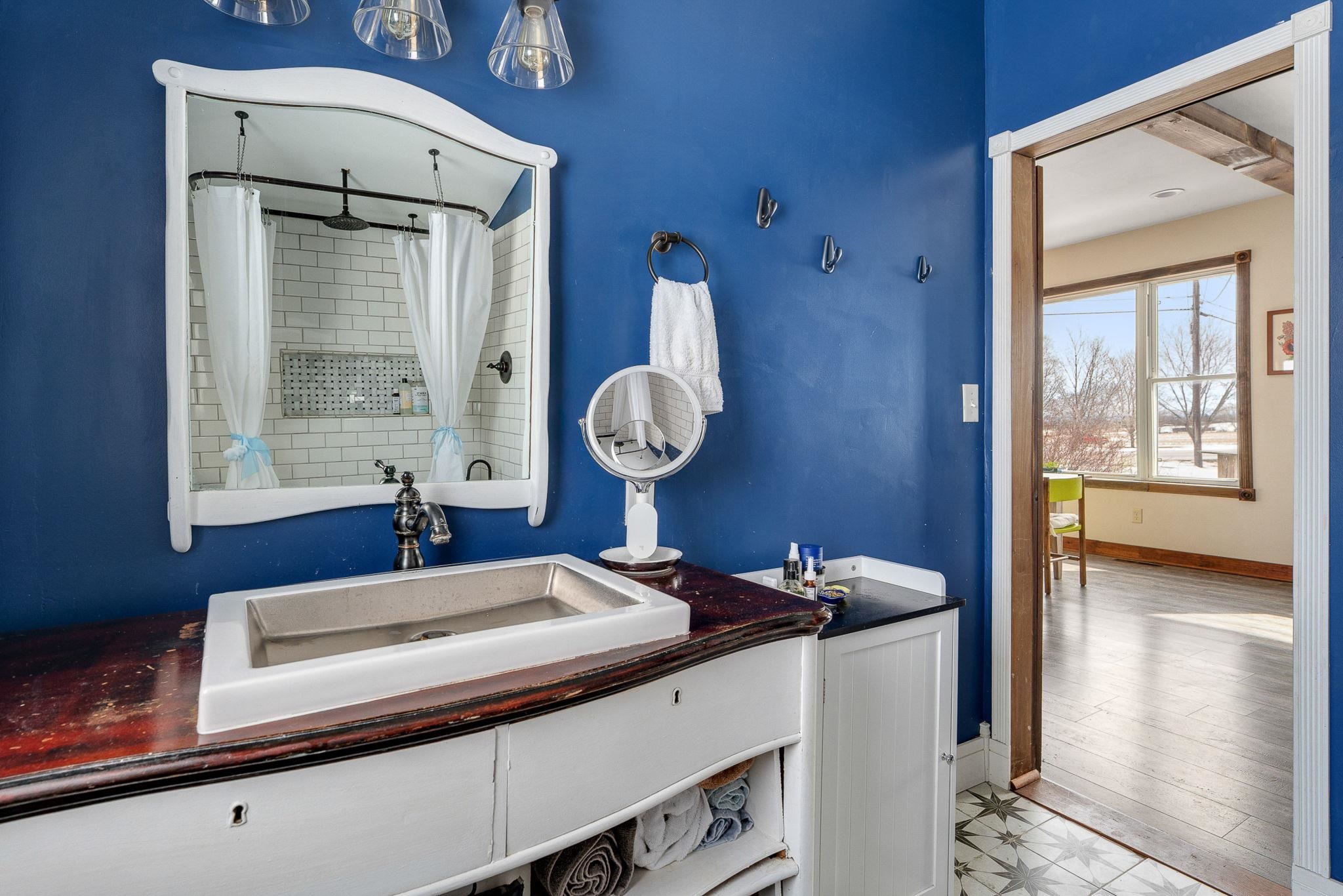 247 Highway 2 Grand Isle, VT 05458 - Photo 17 of 58