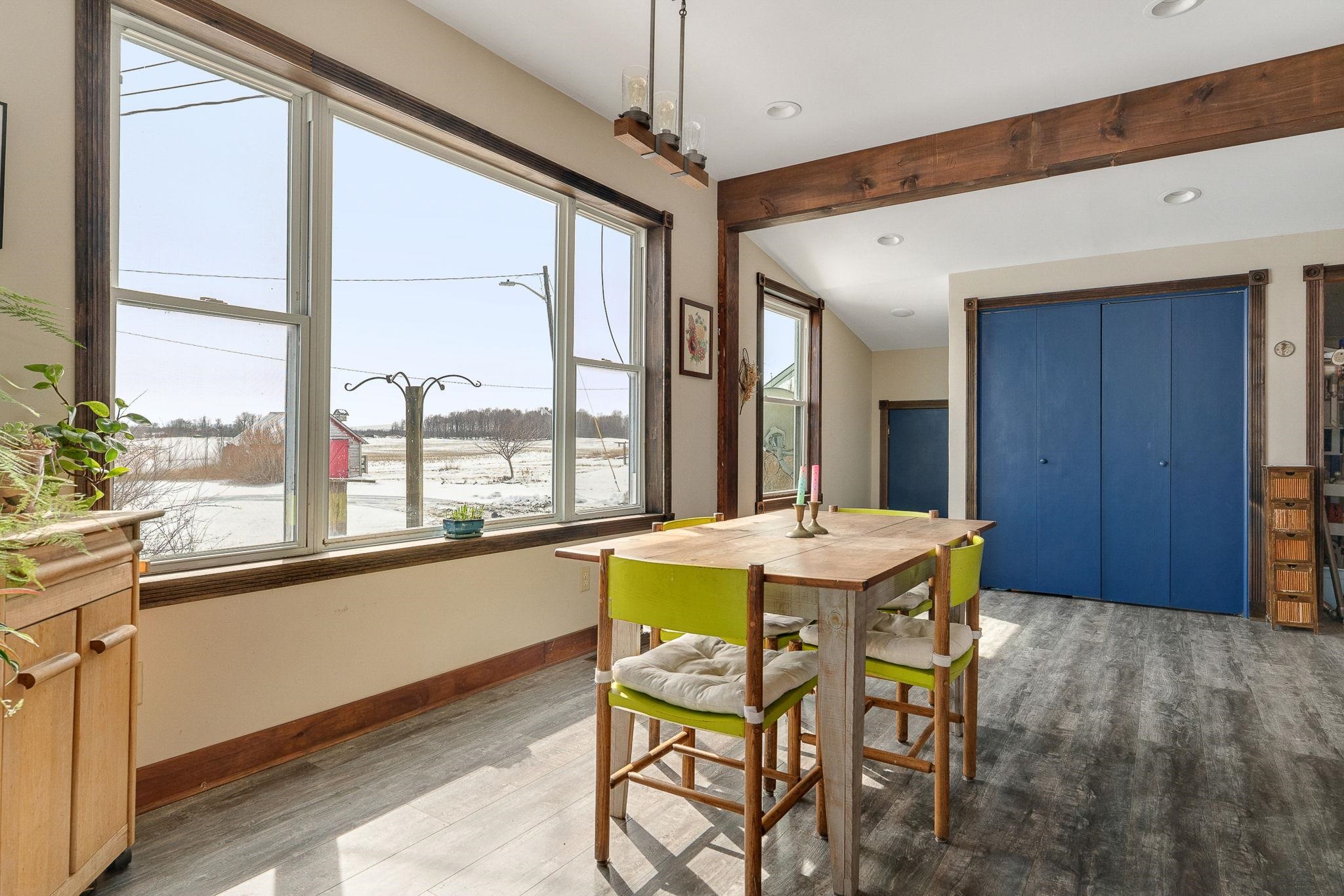 247 Highway 2 Grand Isle, VT 05458 - Photo 8 of 58