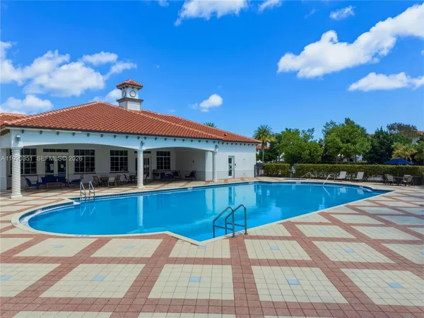 $3,000 | 6011 Woods Edge Circle, Unit 6011, Palm Beach Gardens, FL 33410