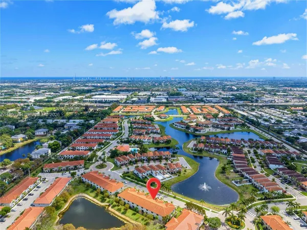 $3,000 | 6011 Woods Edge Circle, Unit 6011, Palm Beach Gardens, FL 33410