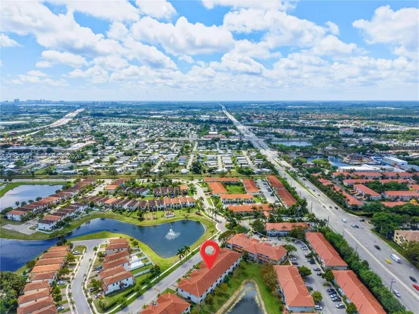 $3,000 | 6011 Woods Edge Circle, Unit 6011, Palm Beach Gardens, FL 33410