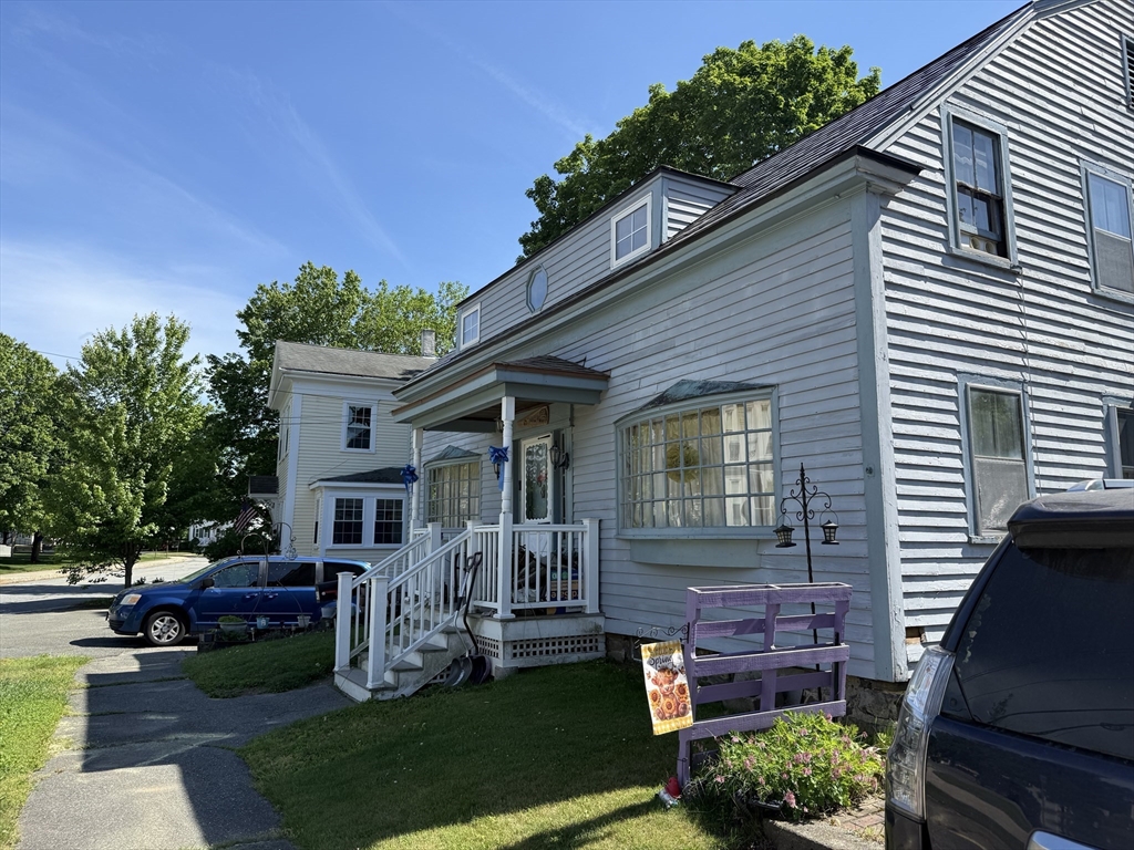 41 East Main Street Georgetown, MA 01833 - Photo 2 of 3