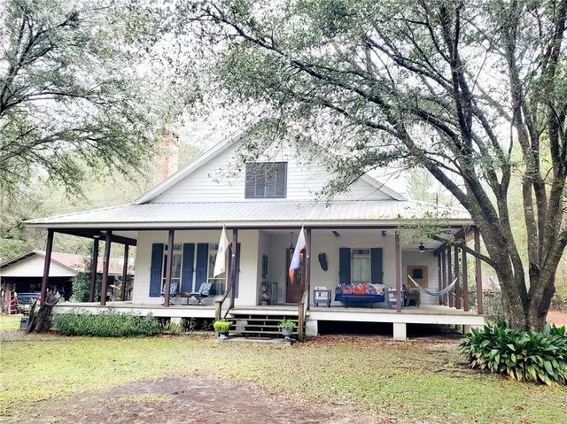 $550,000 | 20 Dewberry Road, Covington, LA 70435