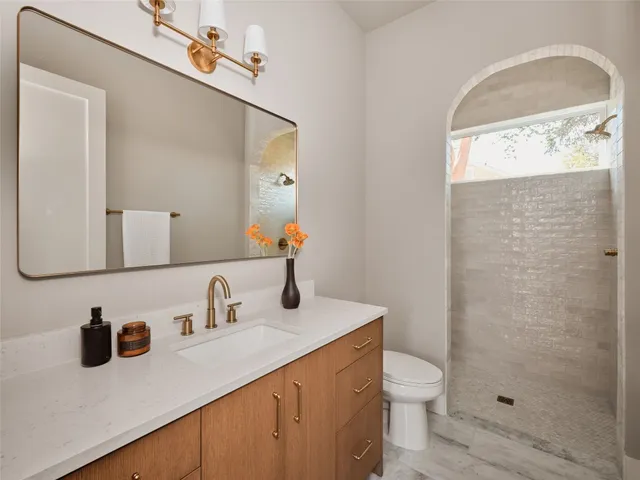 $1,150,000 | 610 Allen Street, Unit 1, Austin, TX 78702