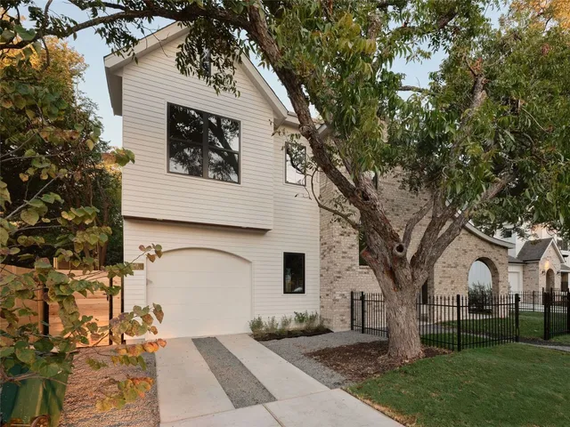 $1,150,000 | 610 Allen Street, Unit 1, Austin, TX 78702