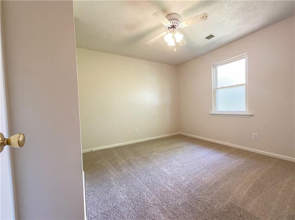 227 Brown Acres Road Griffin, GA 30224 - Photo 26 of 32