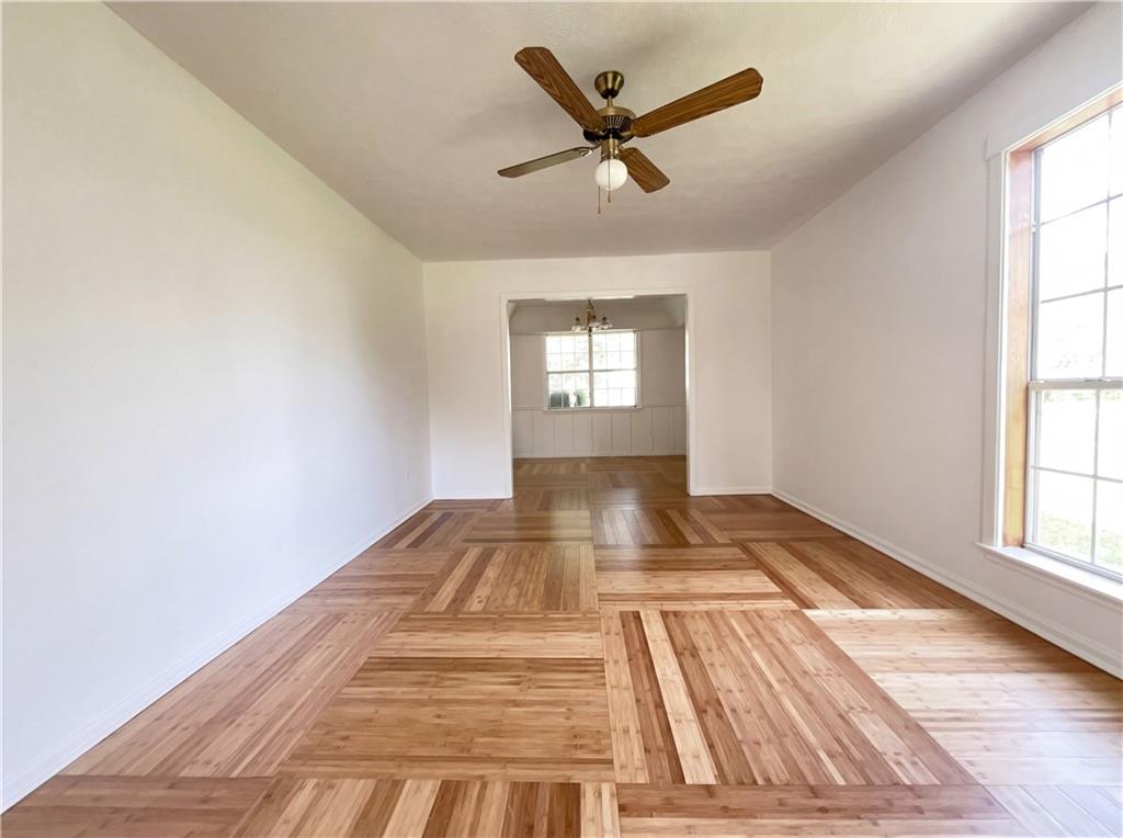 227 Brown Acres Road Griffin, GA 30224 - Photo 3 of 32