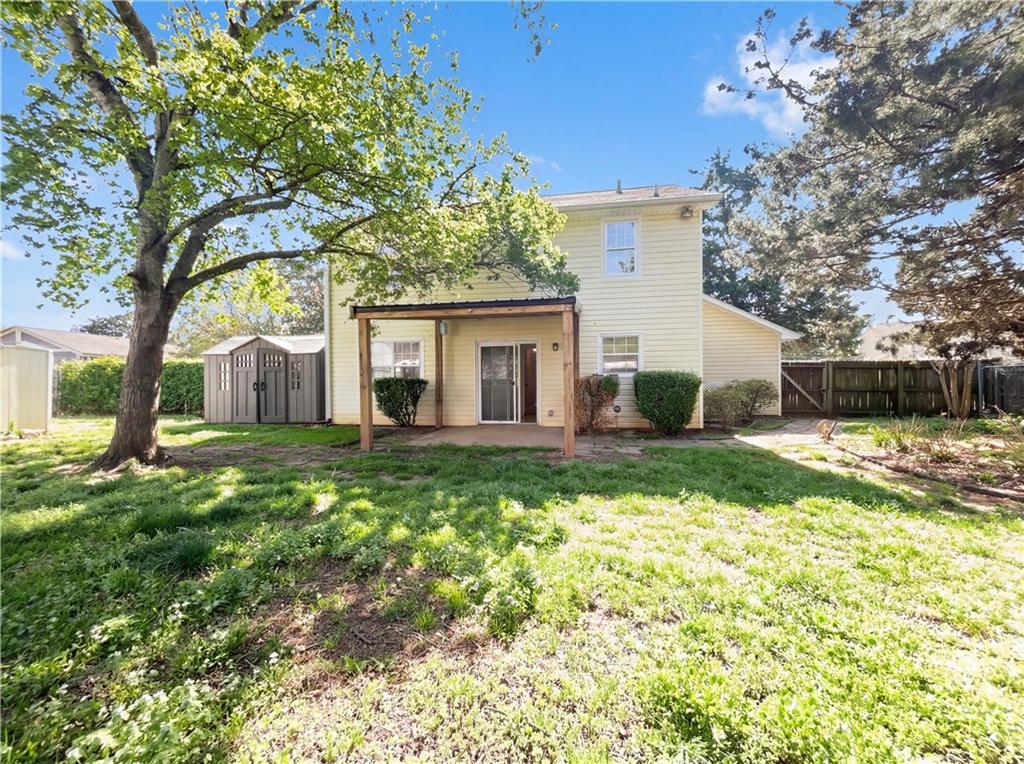 227 Brown Acres Road Griffin, GA 30224 - Photo 5 of 32