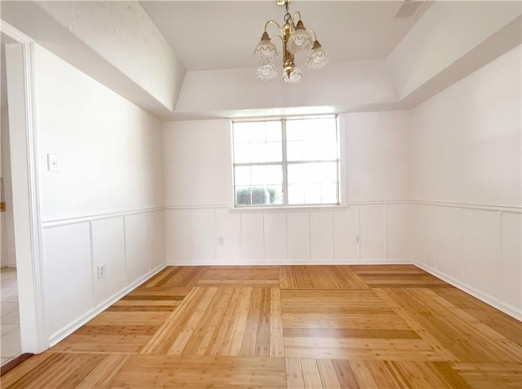 227 Brown Acres Road Griffin, GA 30224 - Photo 8 of 32