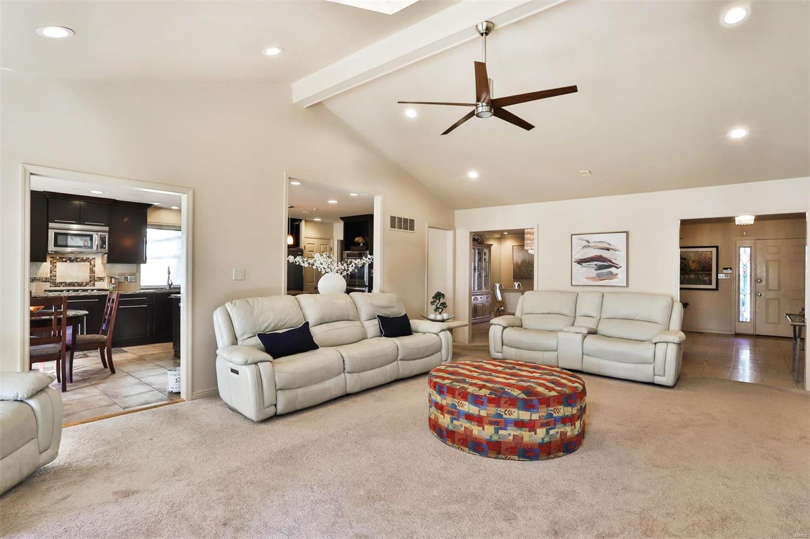 14060 Ladue Road Chesterfield, MO 63017 - Photo 17 of 54 Gallery Image 17