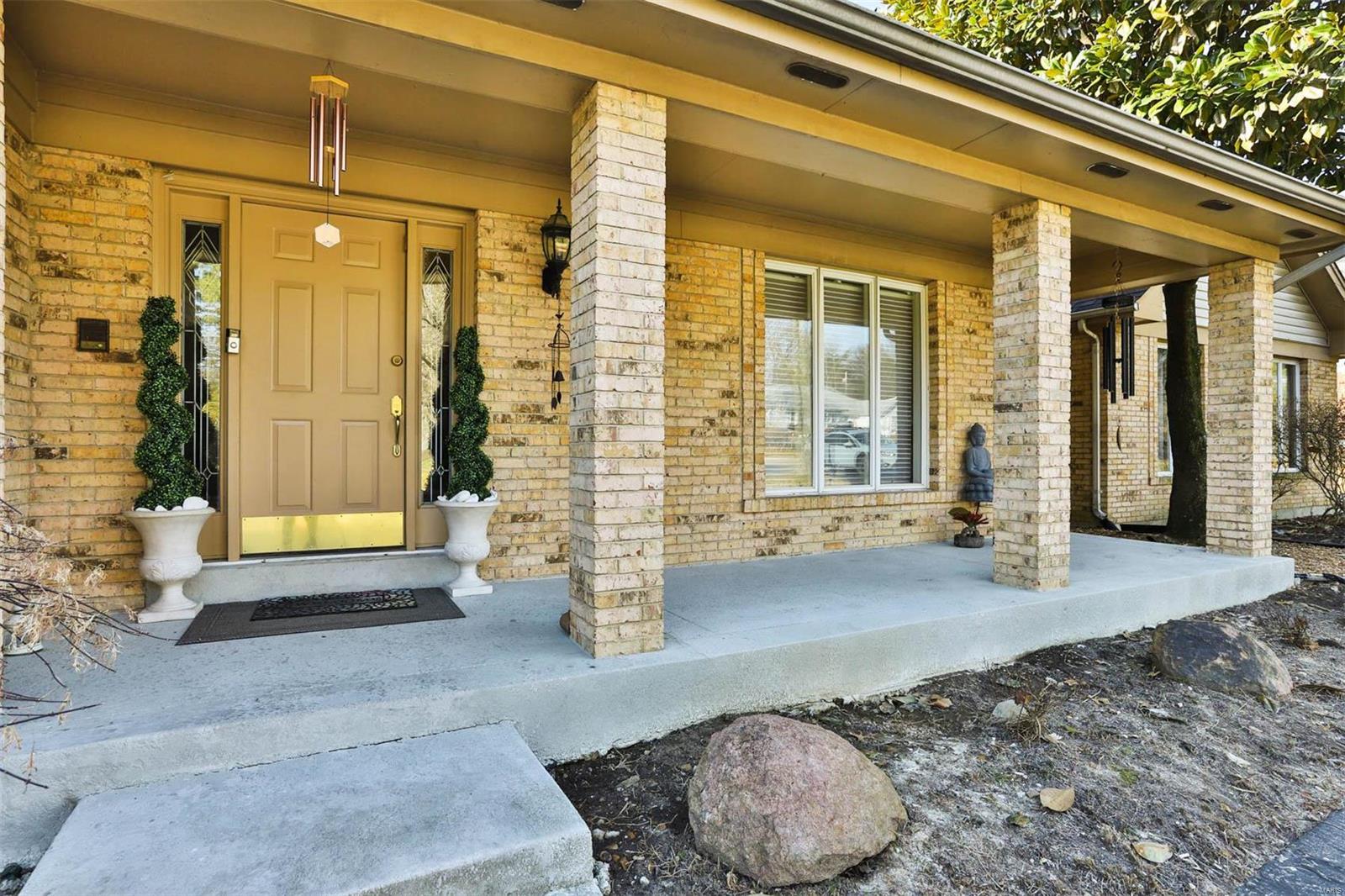 14060 Ladue Road Chesterfield, MO 63017 - Photo 3 of 54 Gallery Image 3