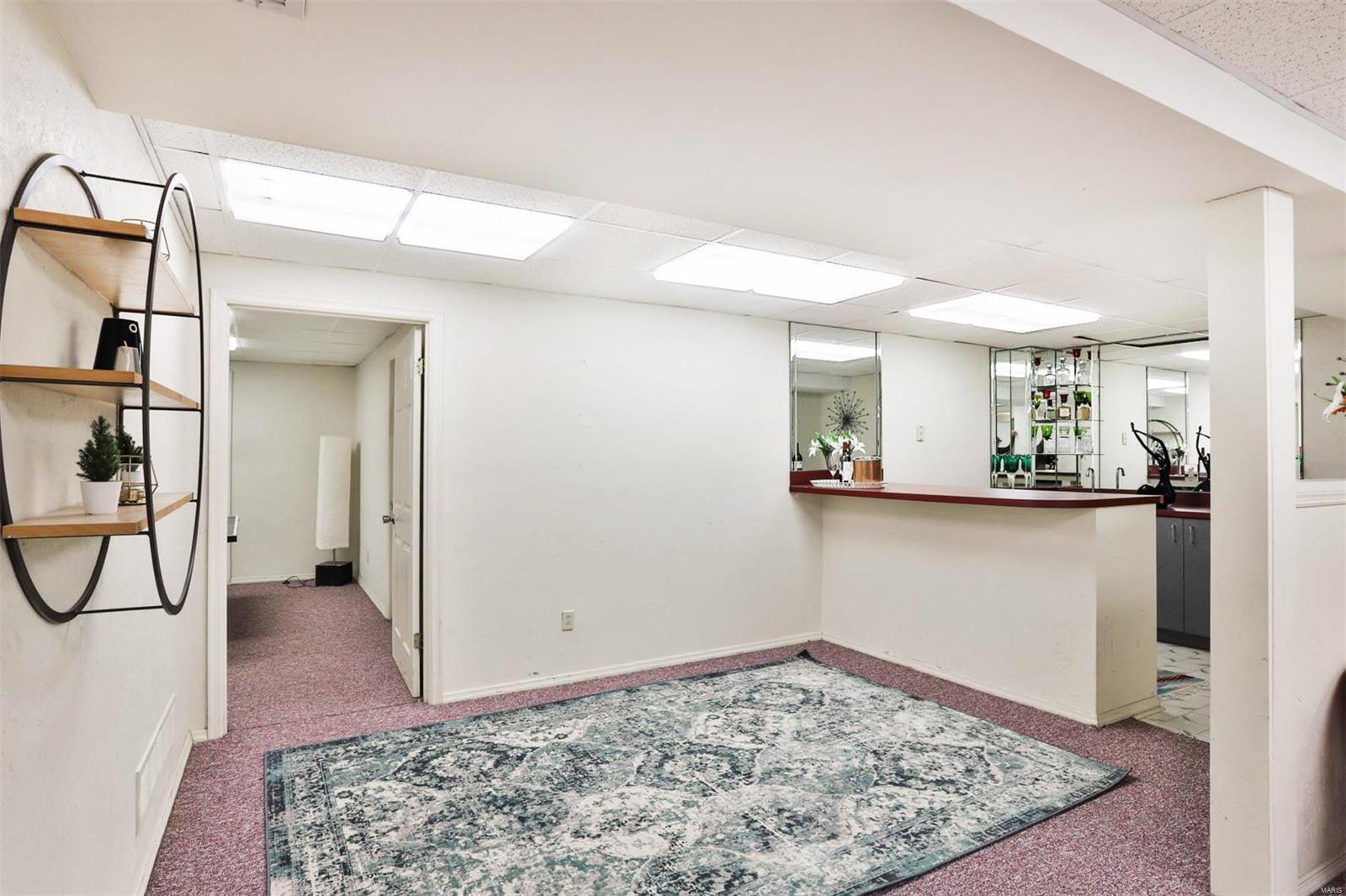 14060 Ladue Road Chesterfield, MO 63017 - Photo 40 of 54 Gallery Image 40