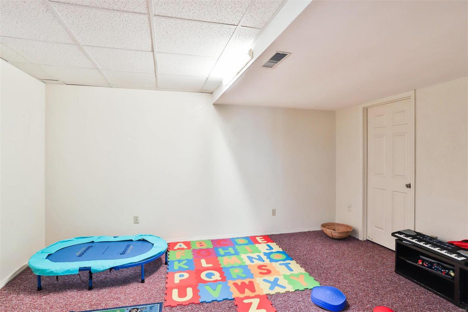14060 Ladue Road Chesterfield, MO 63017 - Photo 45 of 54 Gallery Image 45
