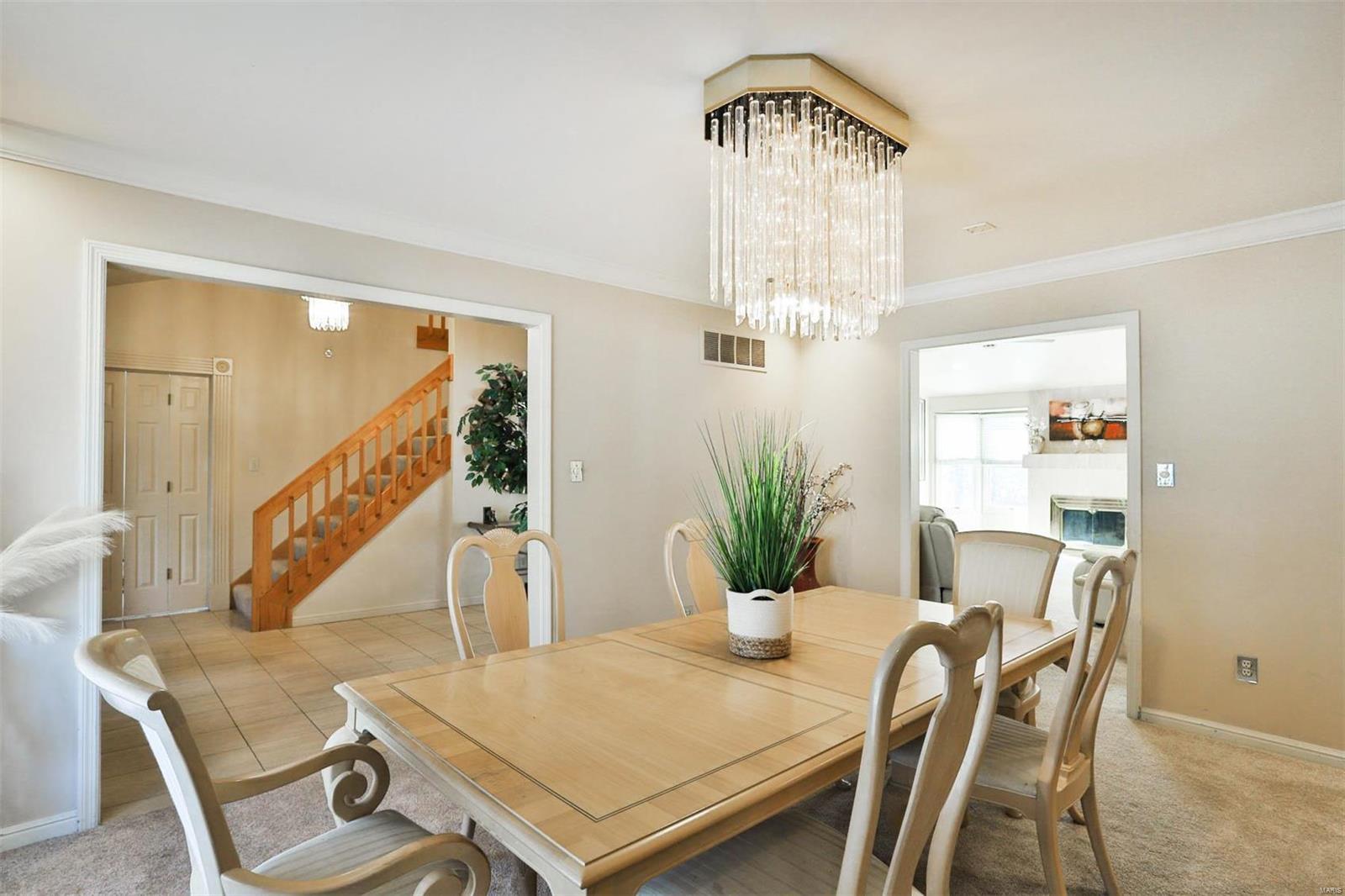 14060 Ladue Road Chesterfield, MO 63017 - Photo 6 of 54 Gallery Image 6