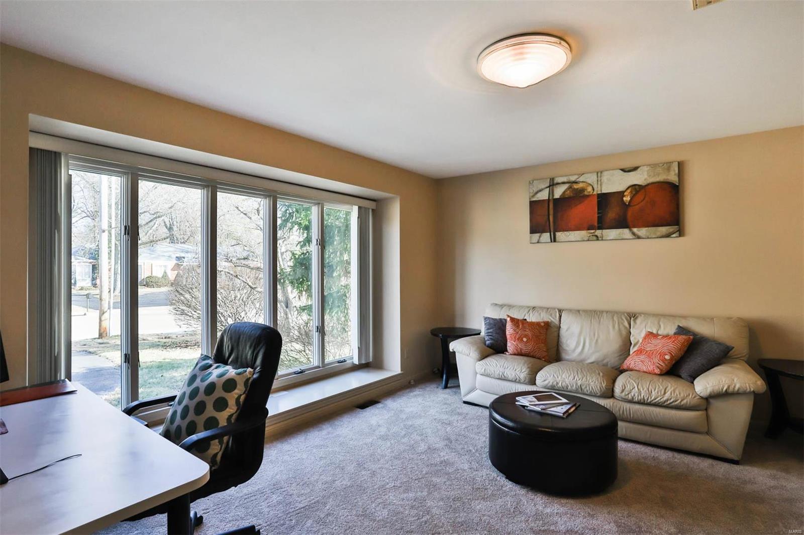 14060 Ladue Road Chesterfield, MO 63017 - Photo 9 of 54 Gallery Image 9