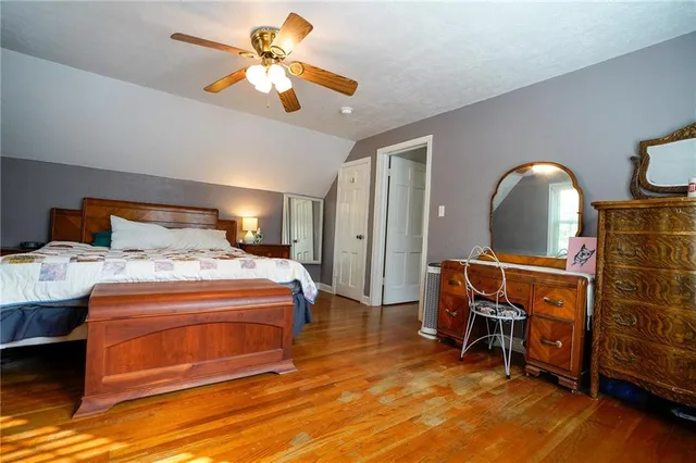 $349,000 | 6501 Charlotte Street, Kansas City, MO 64131