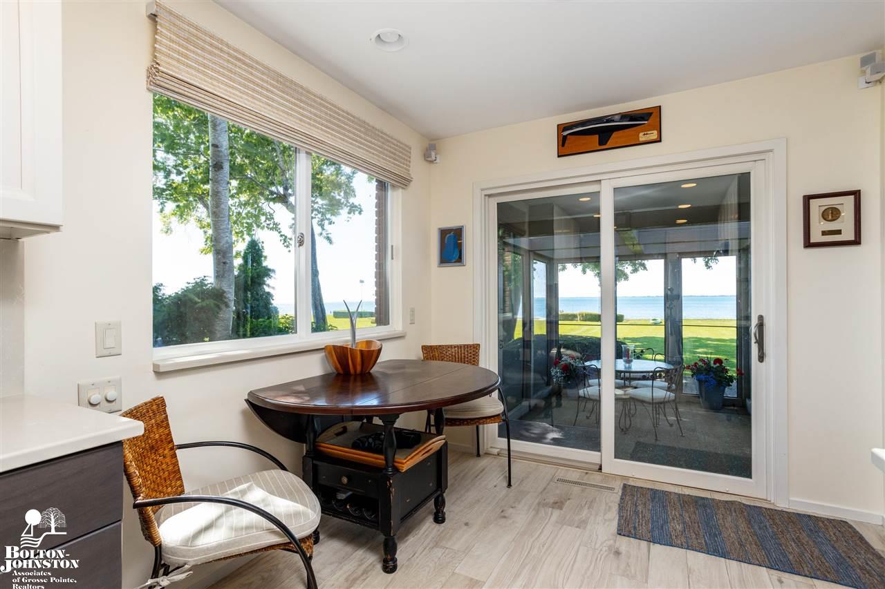812 Bishop Road Grosse Pointe, MI 48230 - Photo 13 of 45