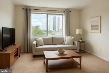 $1,500 | 5340 Holmes Run Parkway, Unit 516, Alexandria, VA 22304