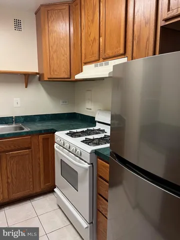 $1,500 | 5340 Holmes Run Parkway, Unit 516, Alexandria, VA 22304