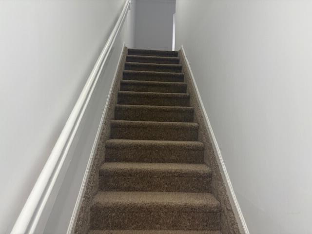 5980 West Sample Road, Unit 203 Coral Springs, FL 33067 - Photo 22 of 29 Staircase