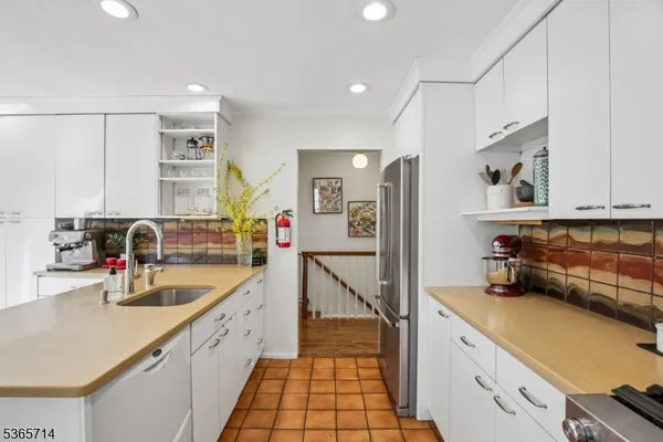 $795,000 | 51 Edgewood Avenue, West Orange, NJ 07052