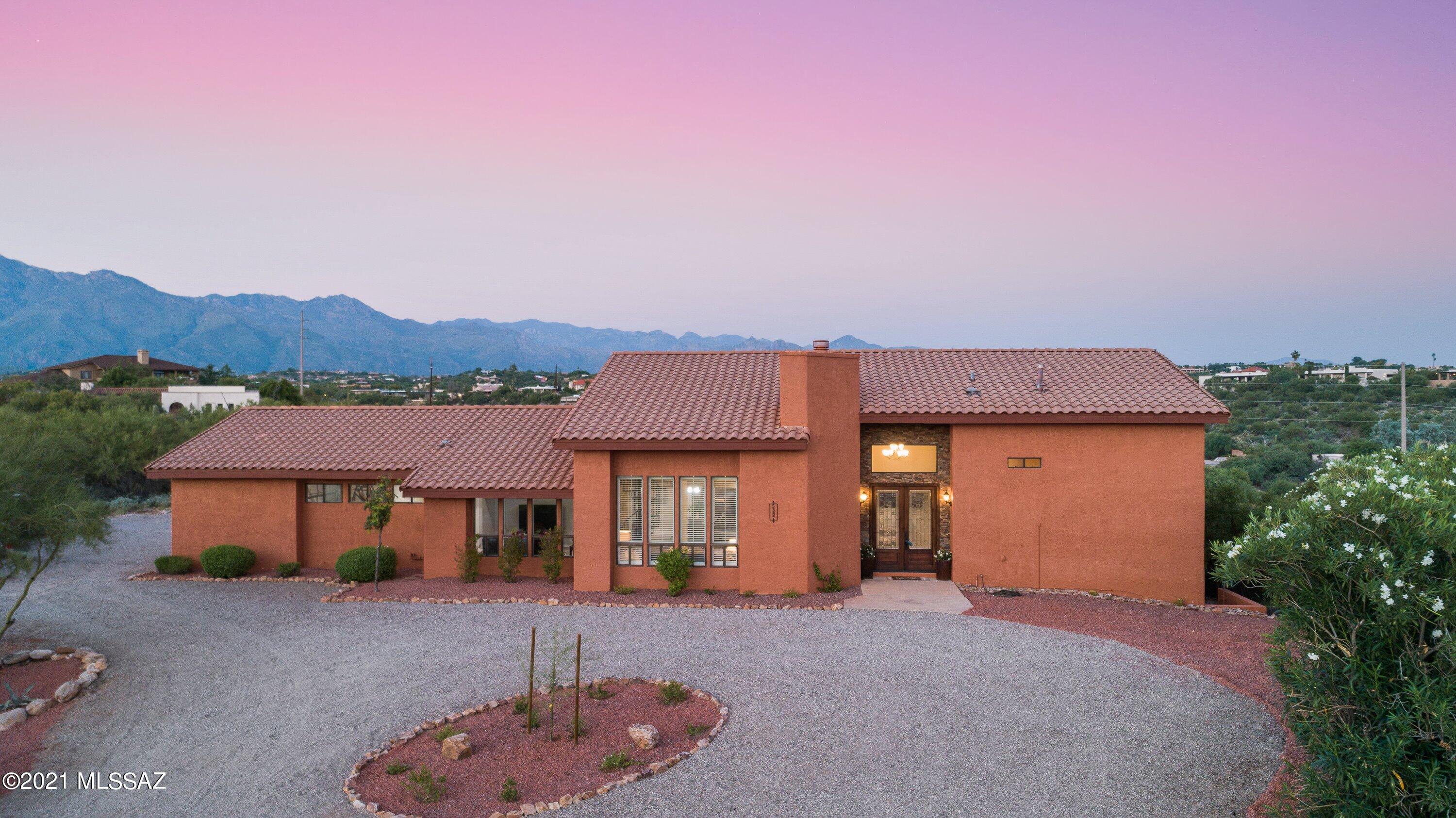 5387 East River Road Tucson, AZ 85718 - Photo 2 of 34 Gallery Image 2