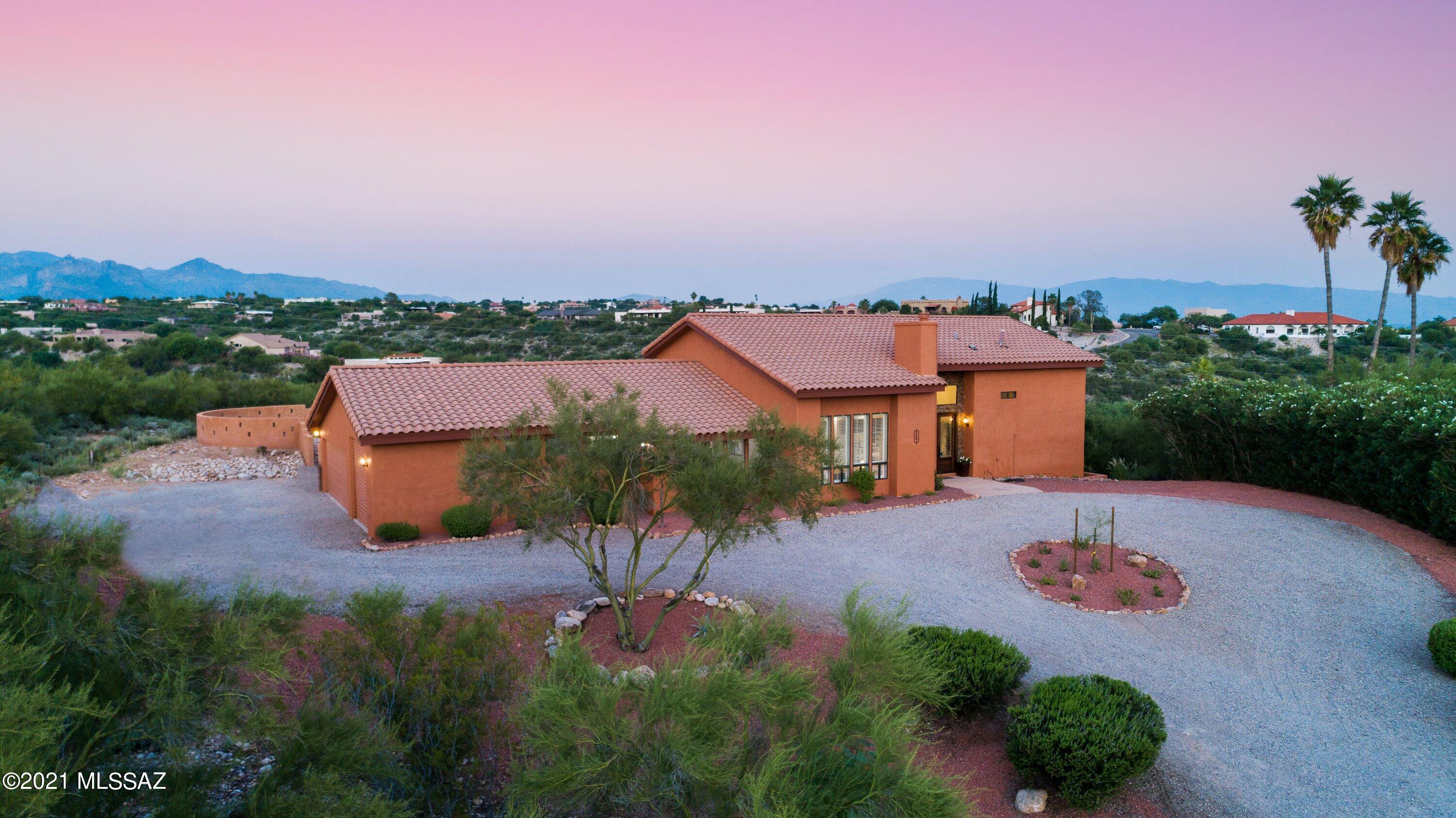 5387 East River Road Tucson, AZ 85718 - Photo 3 of 34 Gallery Image 3