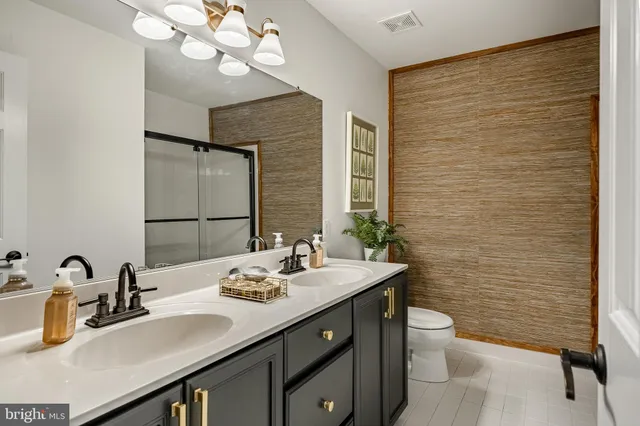 $1,650,000 | 4 Amanda Lane, West Chester, PA 19380