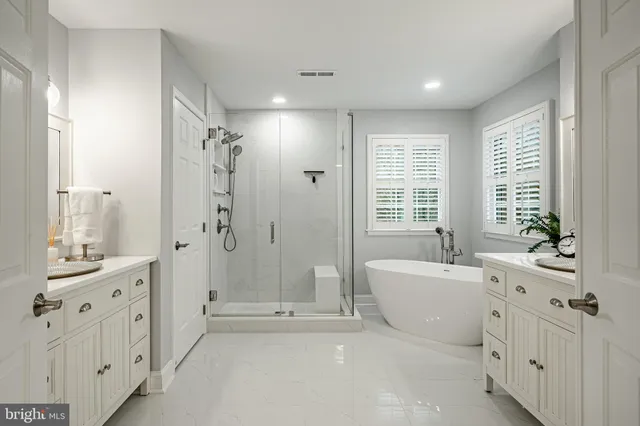 $1,650,000 | 4 Amanda Lane, West Chester, PA 19380