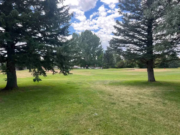 $419,900 | 4120 Torey Pines Court, Riverton, WY 82501