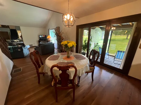 $419,900 | 4120 Torey Pines Court, Riverton, WY 82501