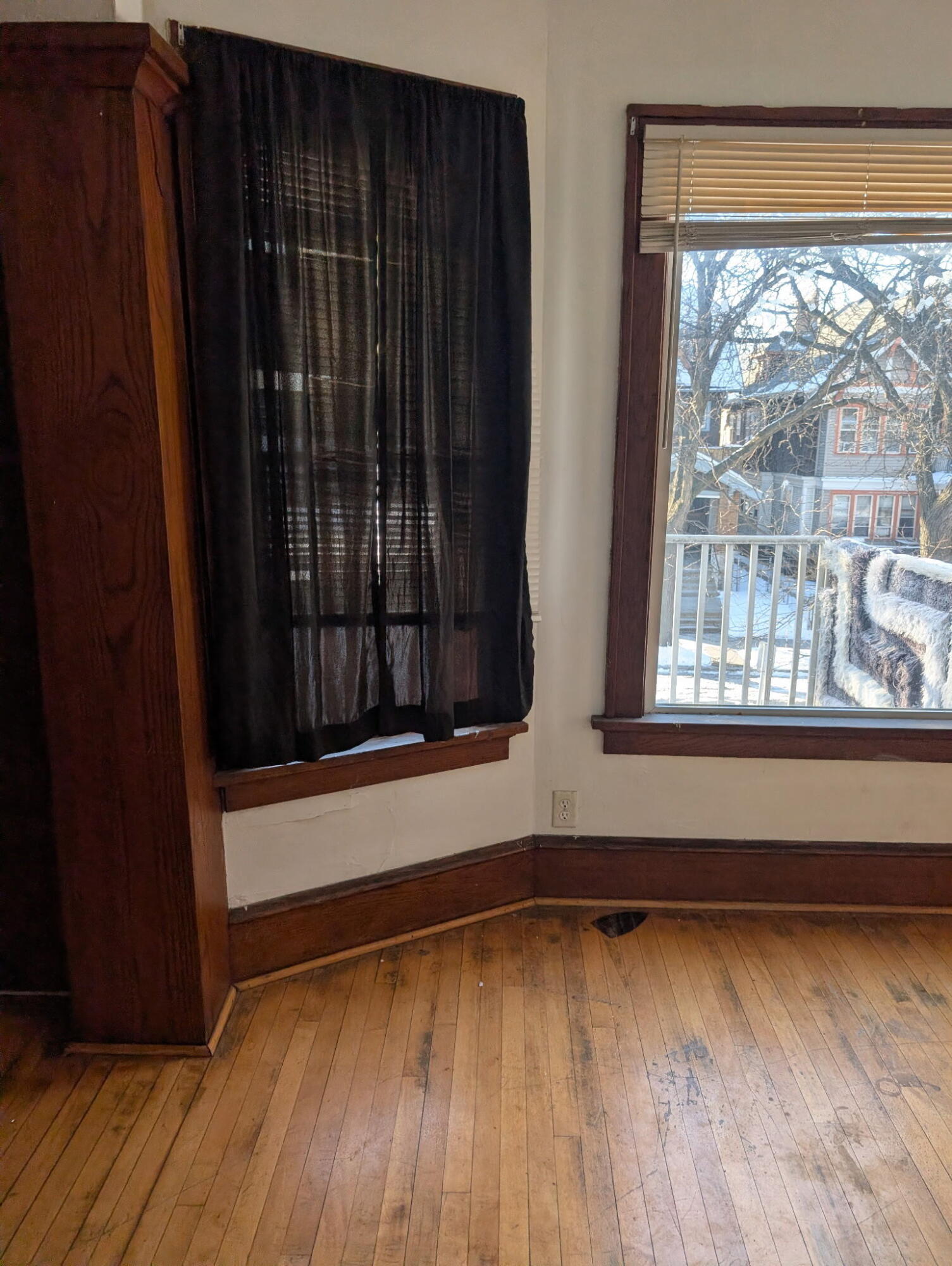 2342 North 45th Street, Unit 2344 Milwaukee, WI 53210 - Photo 8 of 16 Upper Living Room