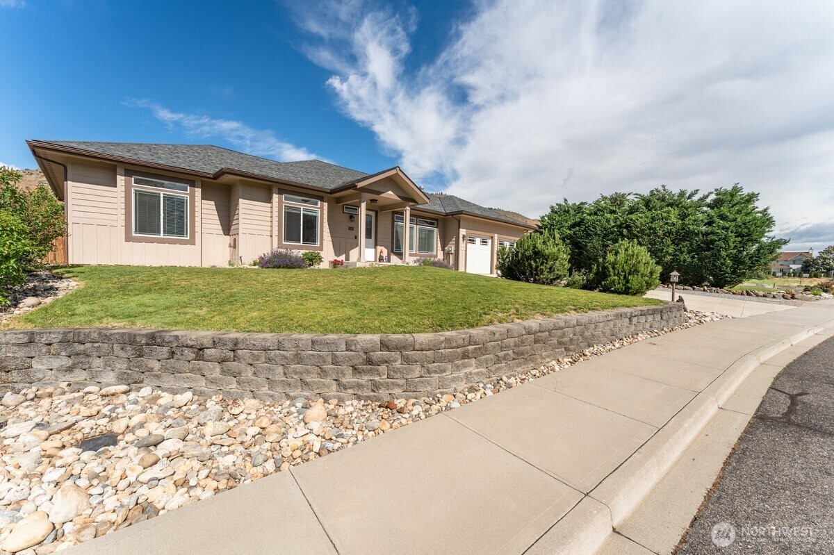 1020 Crest Loop Entiat, WA 98822 - Photo 37 of 39
