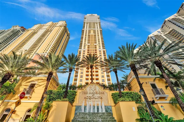 $7,990,000 | 17749 Collins Avenue, Unit 1402, Sunny Isles Beach, FL 33160