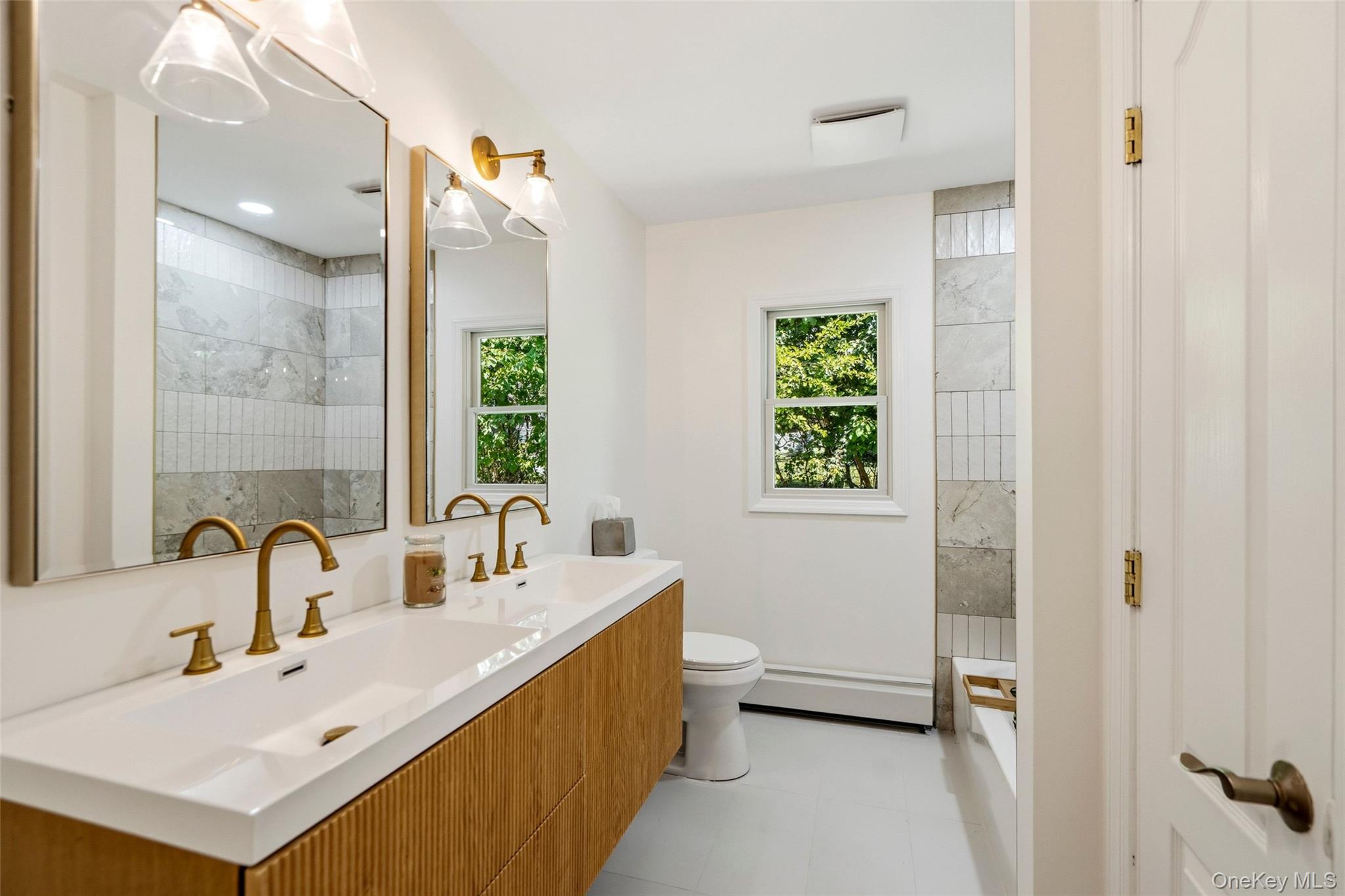 280 Holbrook Road Ronkonkoma, NY 11779 - Photo 19 of 30