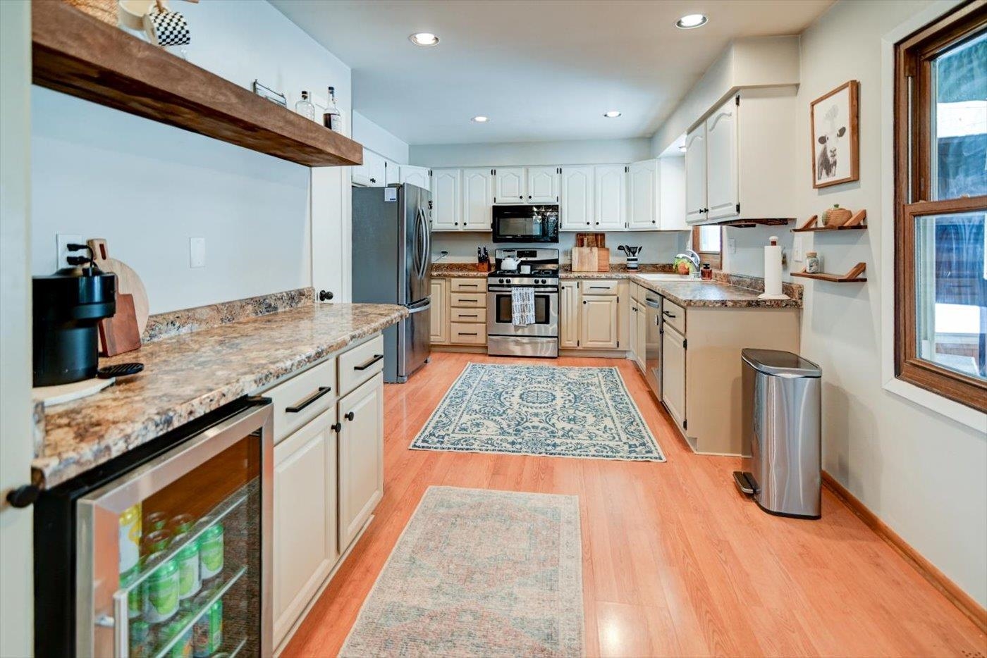 21 Meadowlark Drive Madison, WI 53714 - Photo 10 of 55