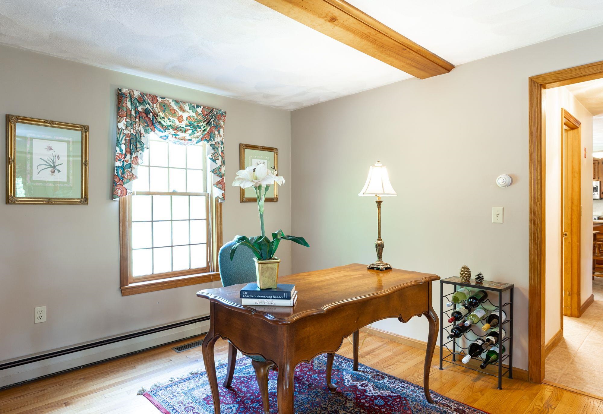 138 Kendall Pond Road Windham, NH 03087 - Photo 14 of 37