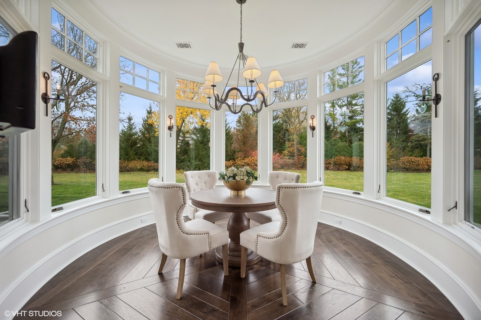 931 Sunset Road Winnetka, IL 60093 - Photo 17 of 42