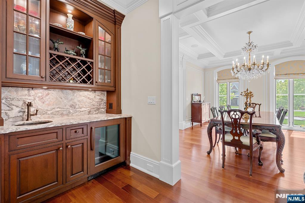 1 Sandstone Ridge Upper Saddle River, NJ 07458 - Photo 16 of 48