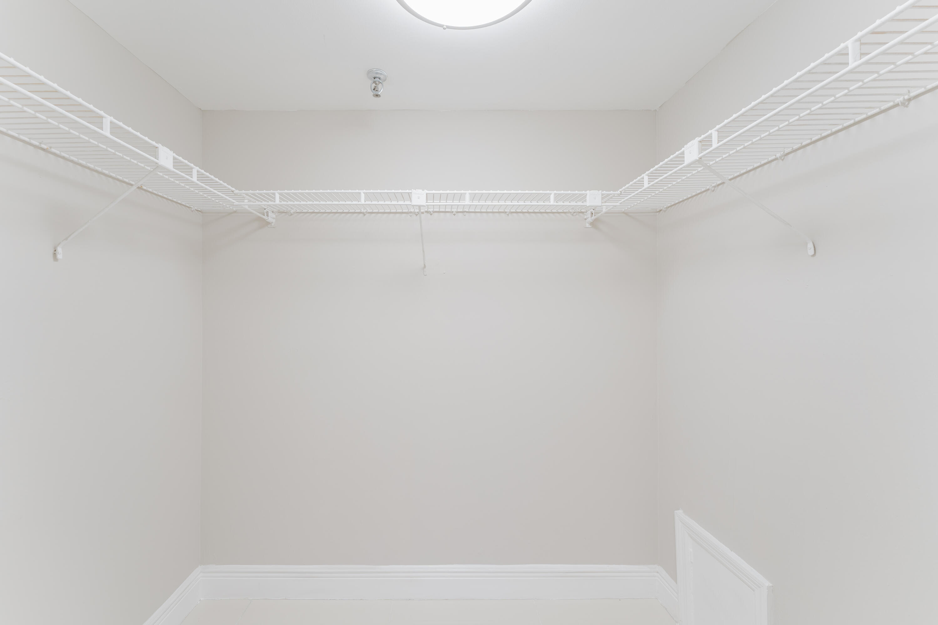 859 Jeffery Street, Unit 208 Boca Raton, FL 33487 - Photo 31 of 39 a bathroom with a shower