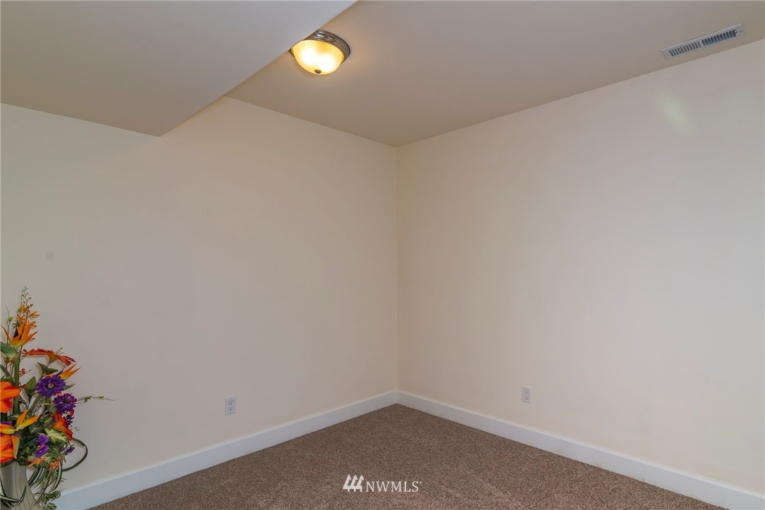 366 Denneboom Road Coupeville, WA 98239 - Photo 16 of 27 Gallery Image 16