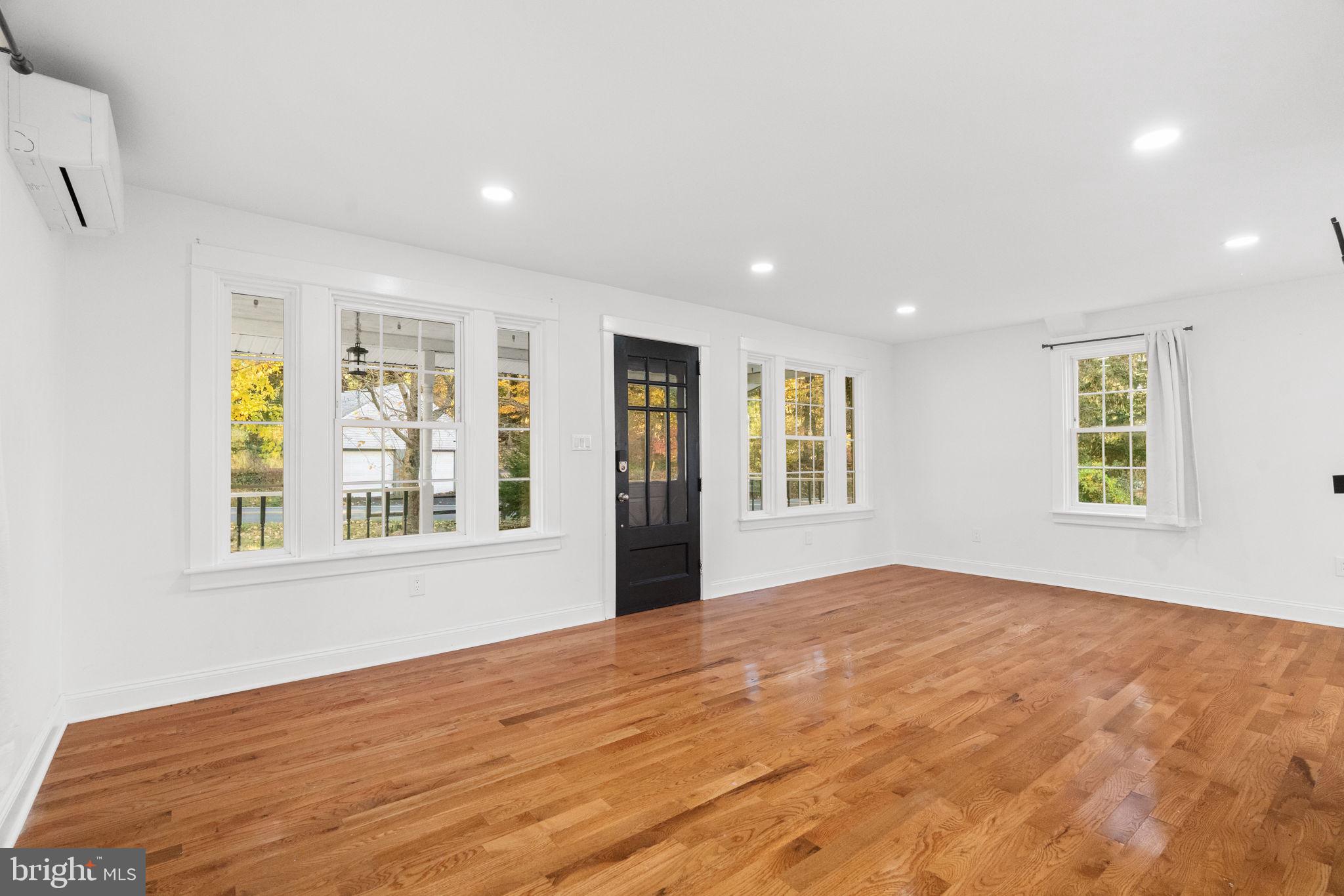 1439 Seidersville Road Bethlehem, PA 18015 - Photo 18 of 55 Gallery Image 18