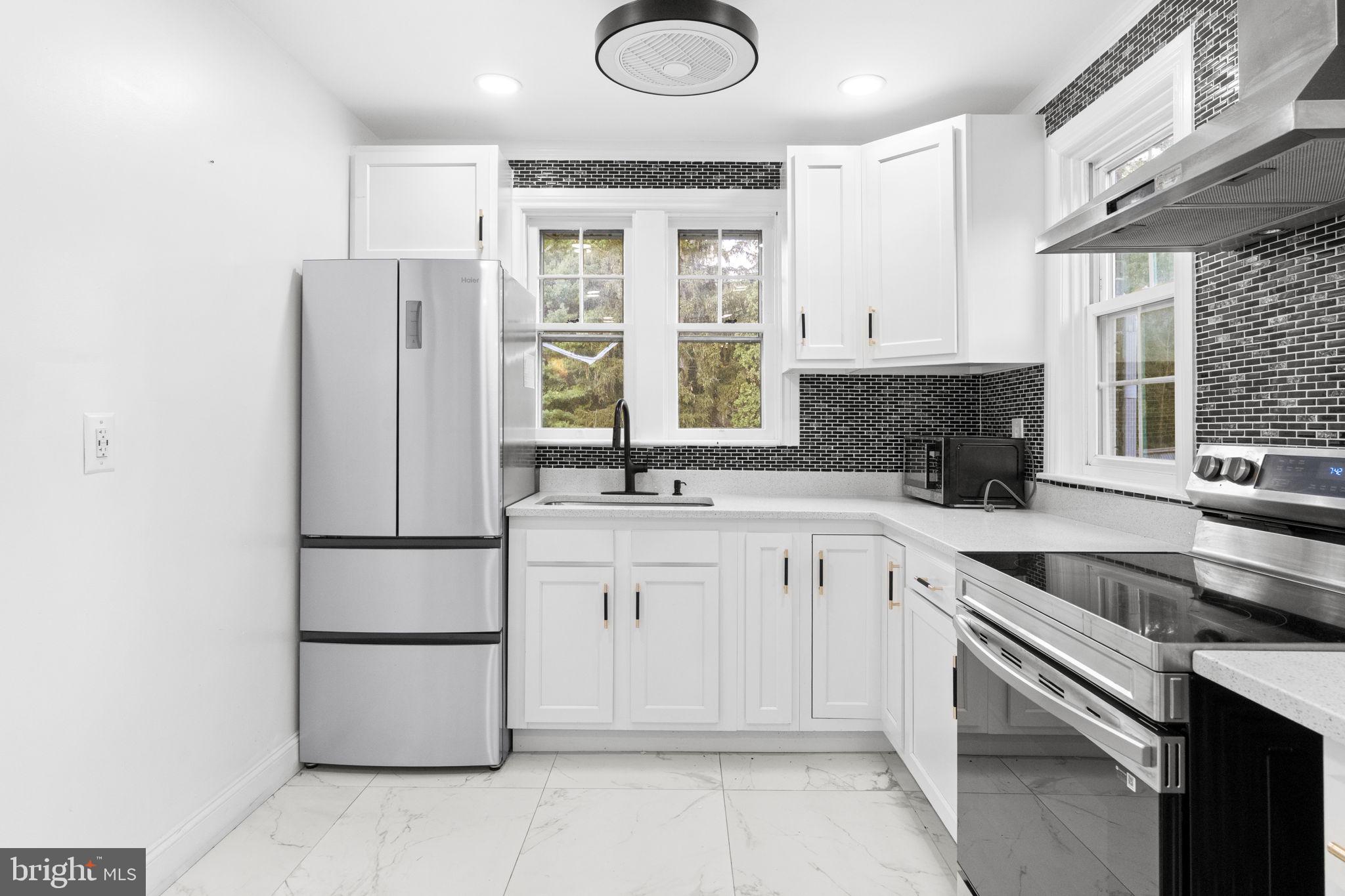 1439 Seidersville Road Bethlehem, PA 18015 - Photo 6 of 55 Gallery Image 6