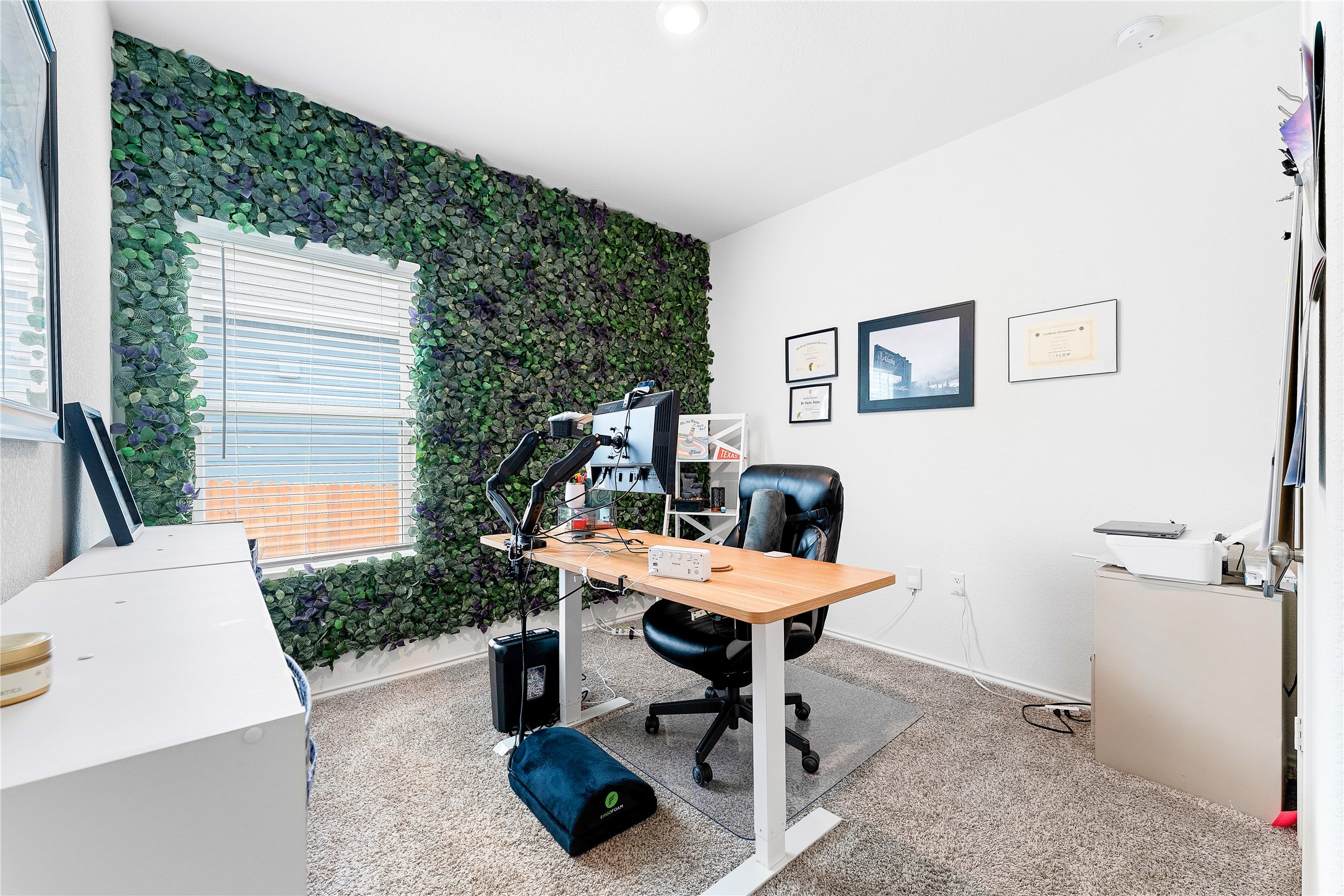6009 Jagger Avenue Austin, TX 78747 - Photo 21 of 24 a view of a workspace with furniture