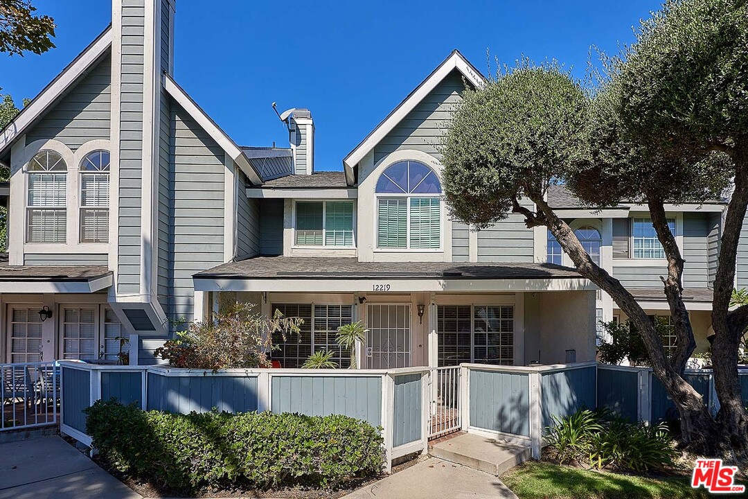12219 Foster Road Norwalk, CA 90650 - Photo 1 of 24 Gallery Image 1
