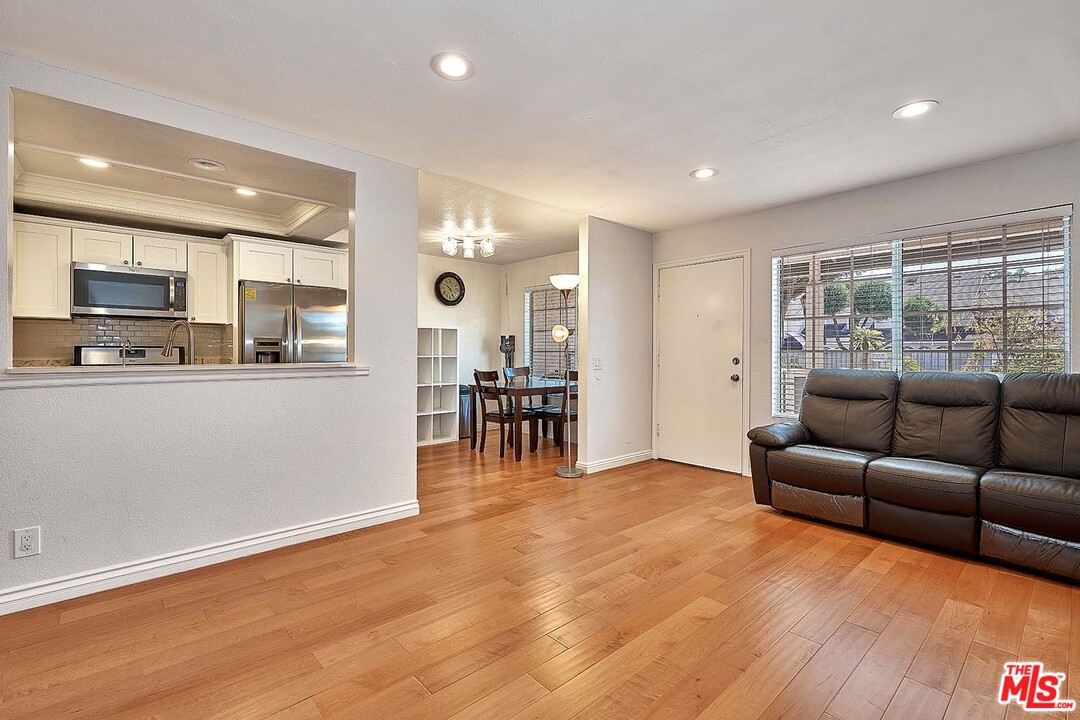 12219 Foster Road Norwalk, CA 90650 - Photo 2 of 24 Gallery Image 2